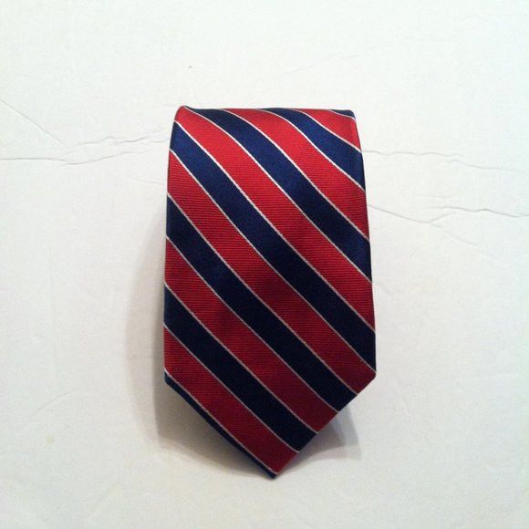 Izod IZOD MEN'S NEW 100%SILK TIE WIDTH: 3 1/4" Size ONE SIZE - 1 Thumbnail