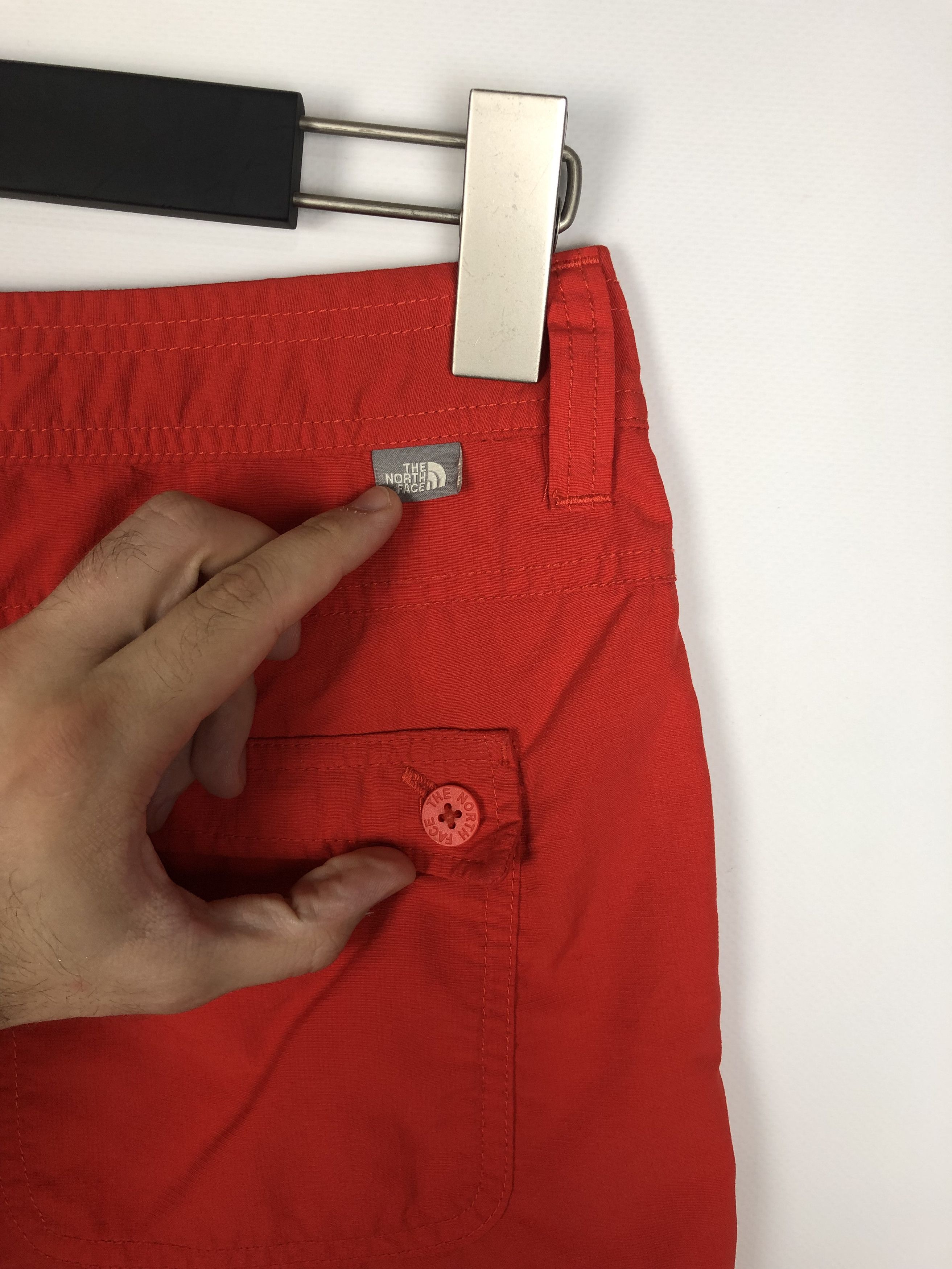The North Face The Noth Face Nylon Shorts Orange TNF size EU 6 Size 28" / US 6 / IT 42 - 9 Thumbnail