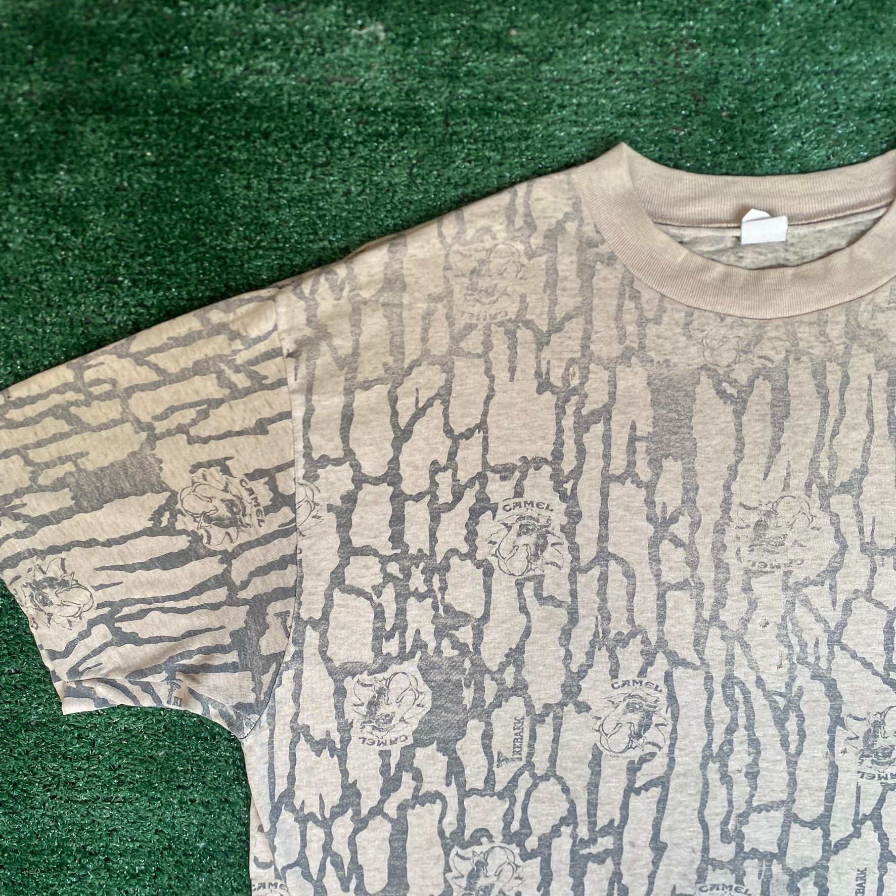 Camel Vintage 90s Camel Camo Shirt Single Stitch Camouflage Tee Size US L / EU 52-54 / 3 - 2 Thumbnail