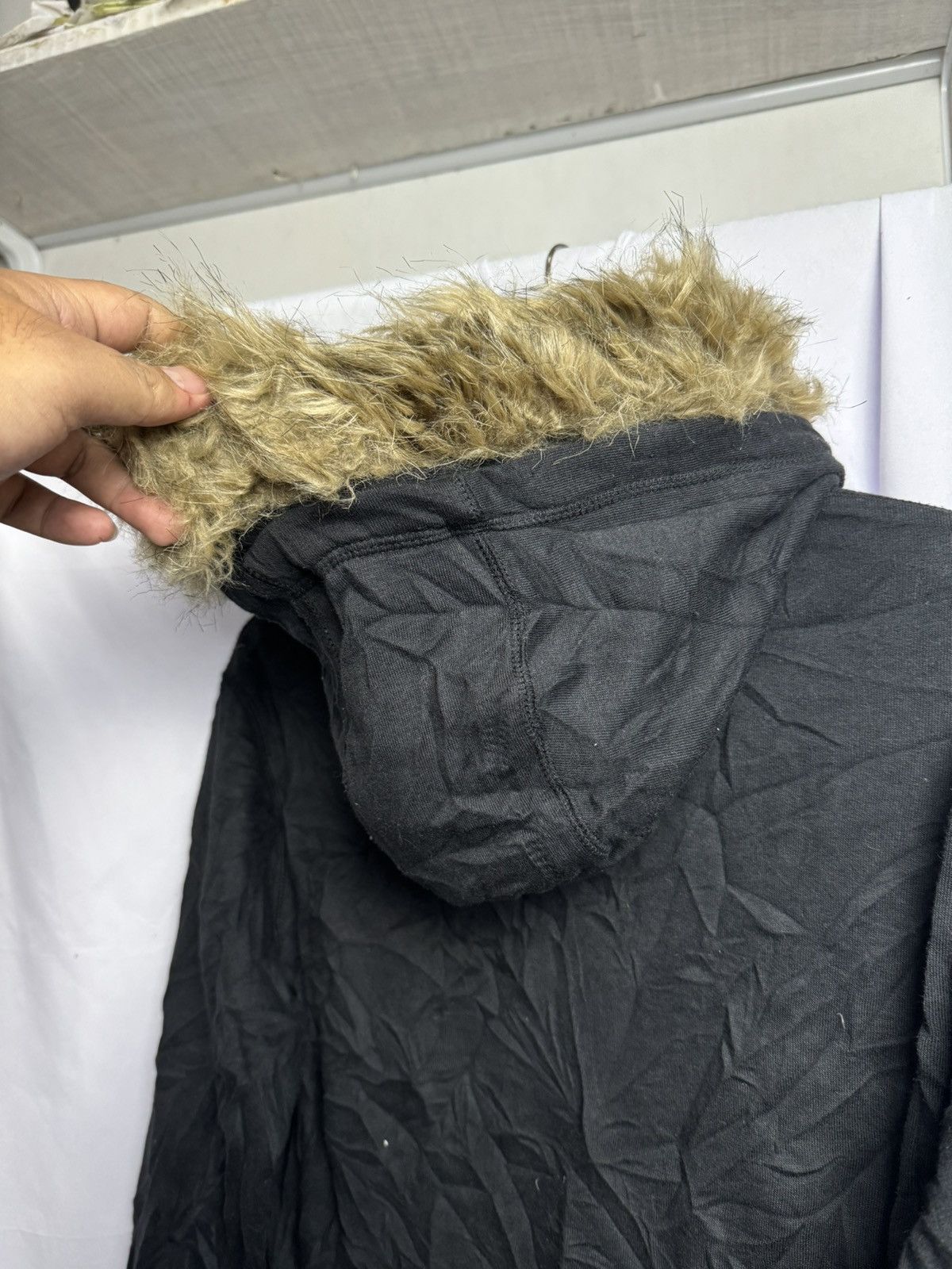 If Six Was Nine × Japanese Brand × Le Grande Bleu (L.G.B.) Faux Fur Hoodie Black Urban Collection Size US M / EU 48-50 / 2 - 5 Thumbnail