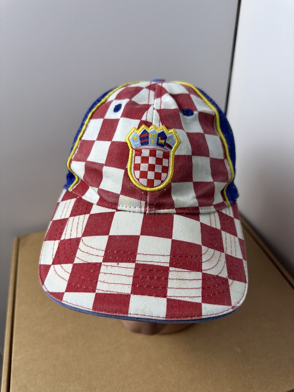 Vintage Vintage Croatia Cap plaid soccer Hrvtska Size ONE SIZE - 1 Thumbnail