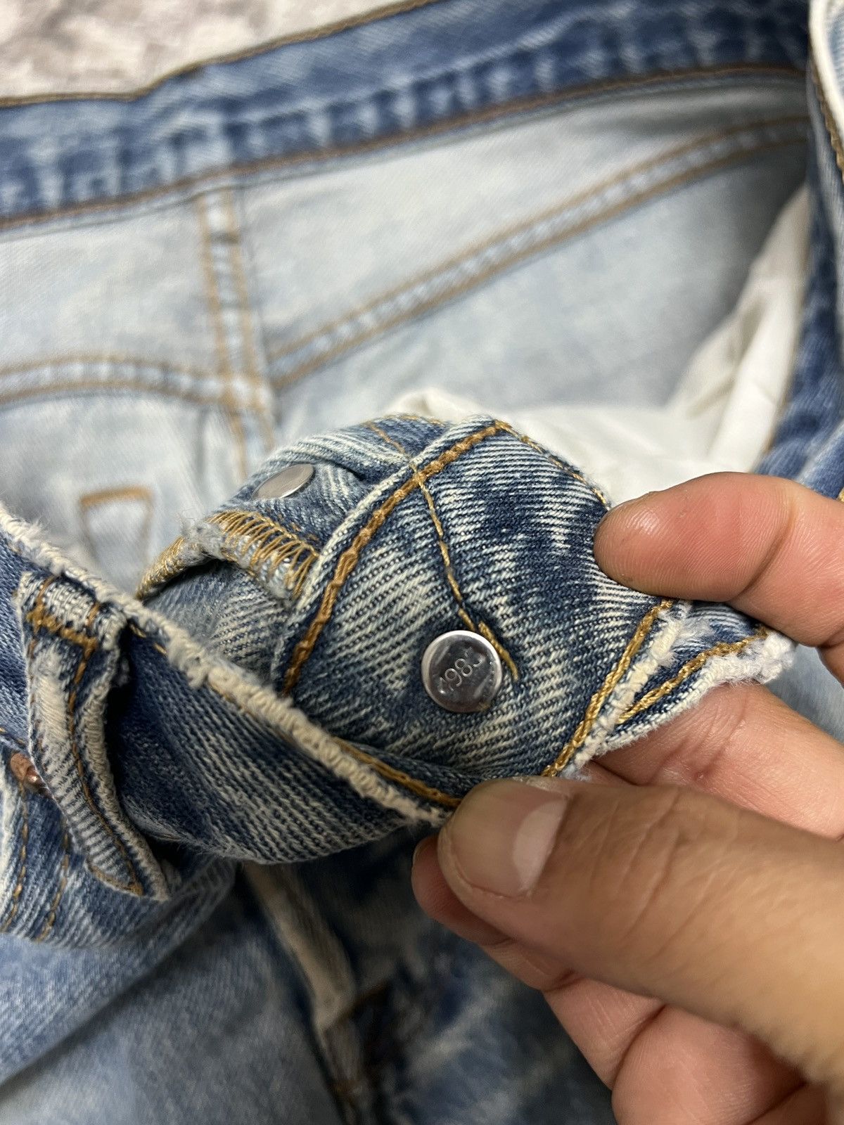Levi's × Levi's Vintage Clothing LEVIS 501 32 x 30 DISTRESSED JEANS DENIM Size US 31 - 13 Thumbnail