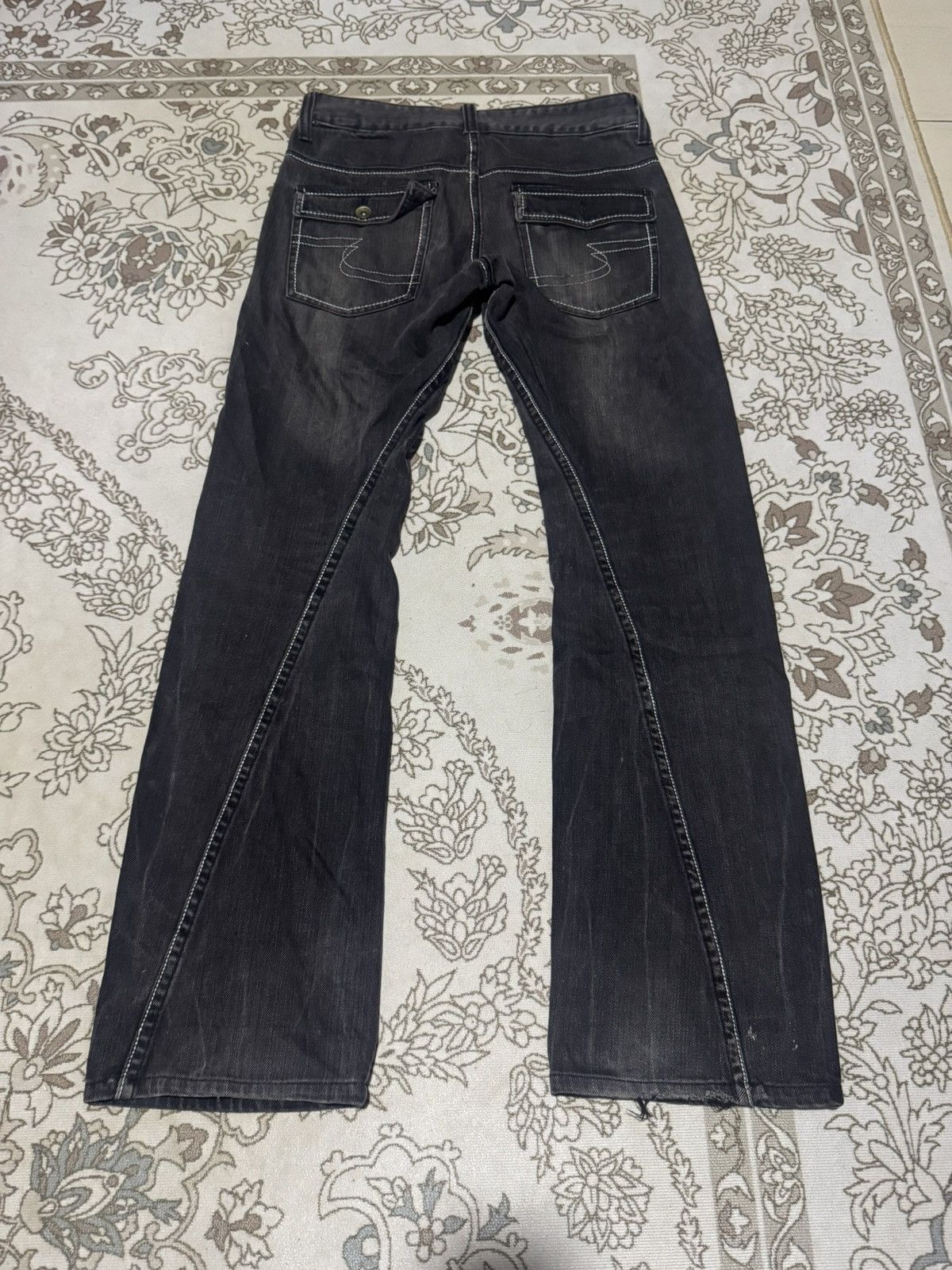 Le Grande Bleu (L.G.B.) RARE! 🔥 Studded Semantic Design Asymmetrical Denim Jeans Size US 30 / EU 46 - 5 Thumbnail