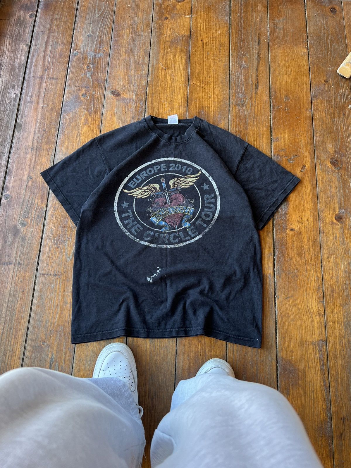 Band Tees 2010/2011 VINTAGE BON JOVI NORTH AMERICA TRHE CIRCLE TOUR Size US L / EU 52-54 / 3 - 3 Thumbnail