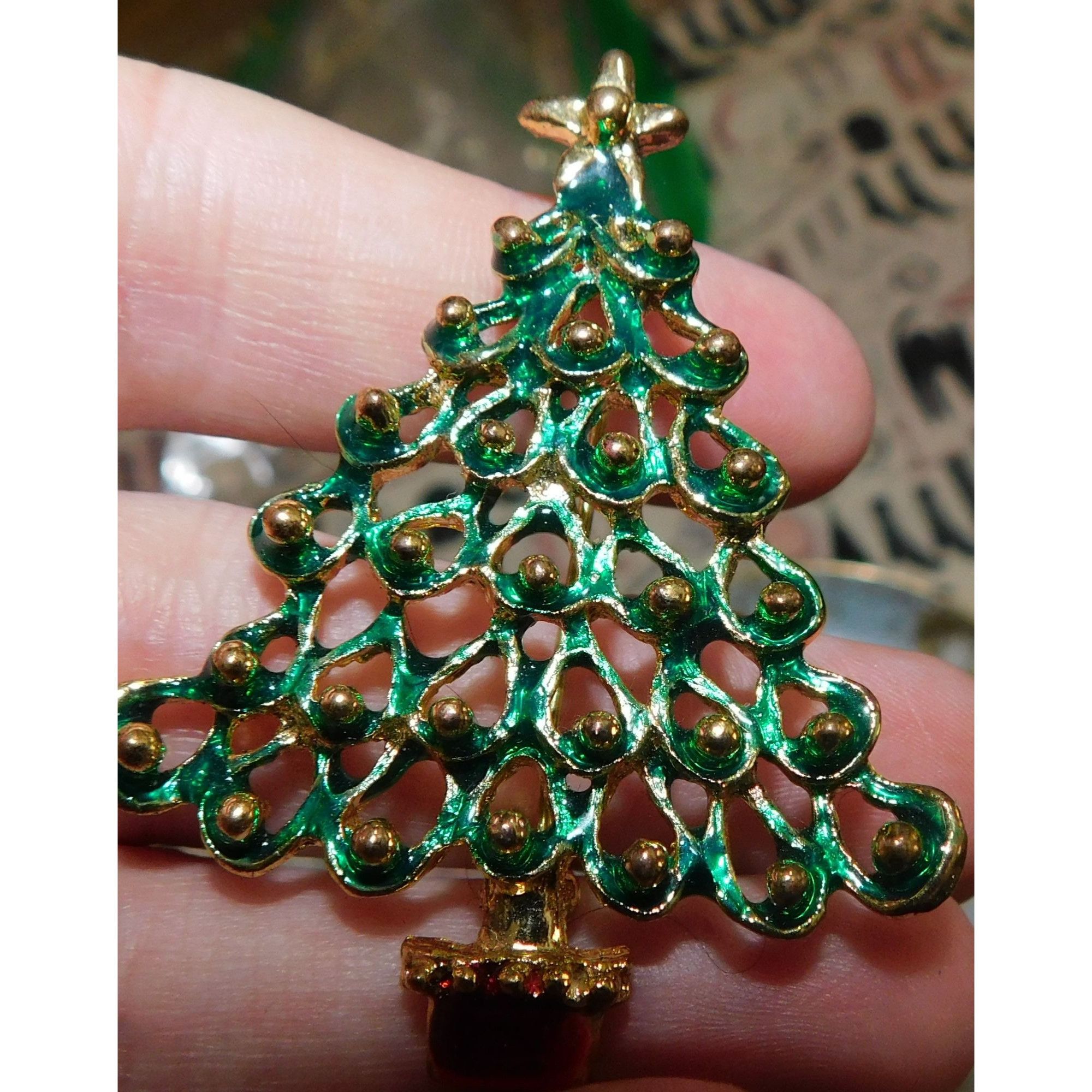 Other Vintage Green And Gold Tone Christmas Tree Brooch Size ONE SIZE - 1 Thumbnail