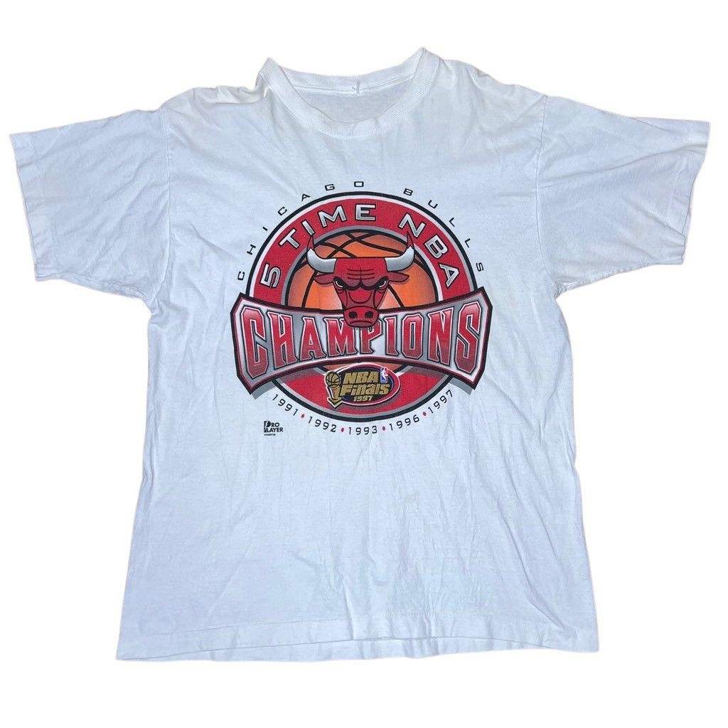 Vintage Vintage 90s Bulls Era T Shirt Bundle Lot 4 Men’s XL Size US XL / EU 56 / 4 - 10 Thumbnail