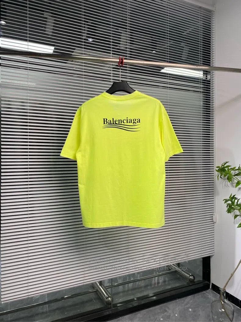 Balenciaga Balenciaga Coke wave, short sleeve T-shirt Size US XXS / EU 40 - 1 Thumbnail