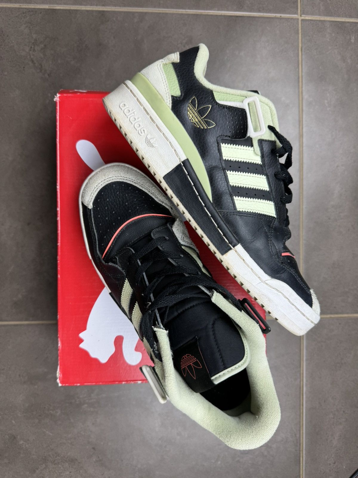 Adidas Adidas man’s sneakers Size US 10.5 / EU 43-44 - 4 Thumbnail