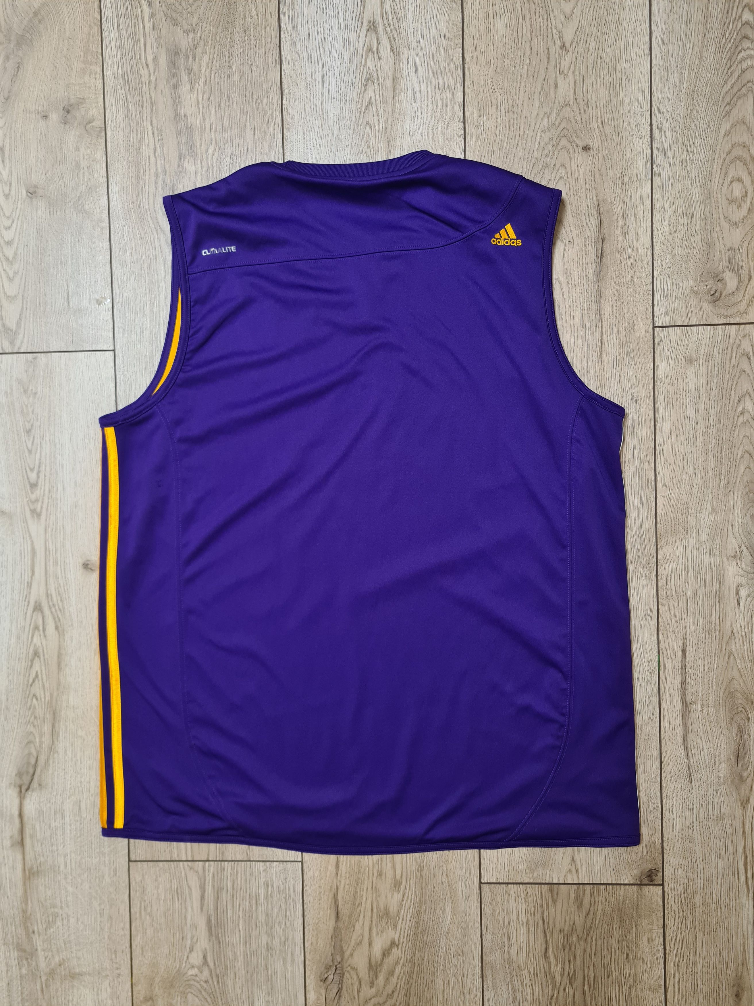 NBA LA LAKERS JERSEY TWO SIDES BASKETBALL SHIRT BASKETBALL Size US M / EU 48-50 / 2 - 4 Thumbnail
