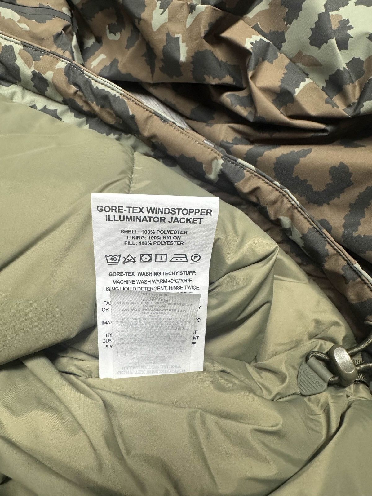 Palace Palace GORE-TEX Windstopper Illuminator Jacket Cheetah Size US M / EU 48-50 / 2 - 11 Thumbnail