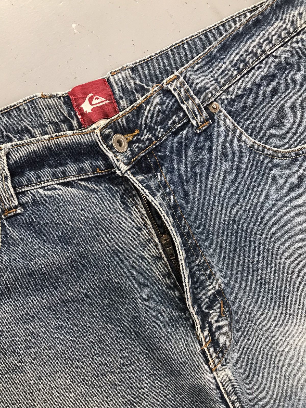 Dickies × Vintage Vintage quick silver SpellOut embroidered denim jort Size US 38 / EU 54 - 4 Thumbnail