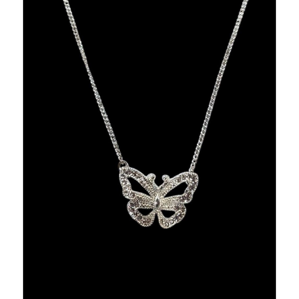 Other Vintage Avon Butterfly Silver Tone Rhinestone Necklace Size ONE SIZE - 4 Thumbnail