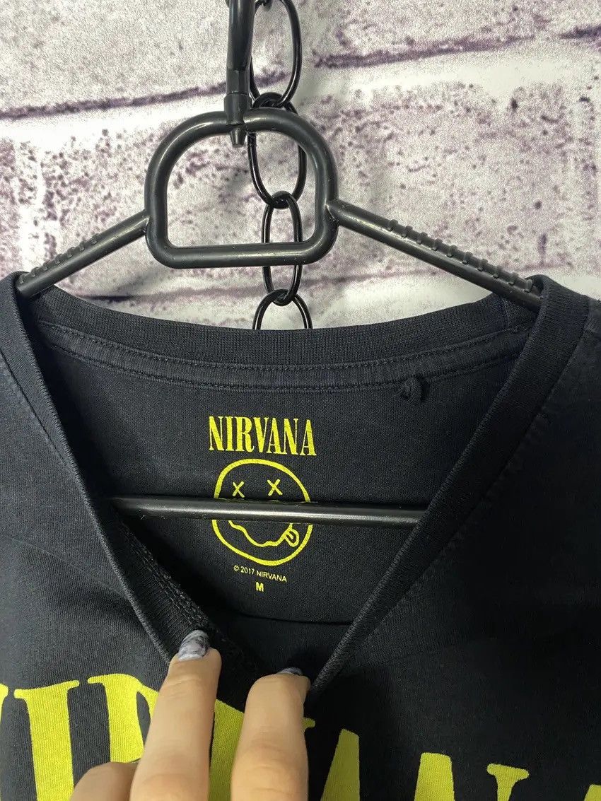 Band Tees MENS T-Shirt Vintage Y2K Nirvana Smile Print 2017 Size US M / EU 48-50 / 2 - 5 Thumbnail