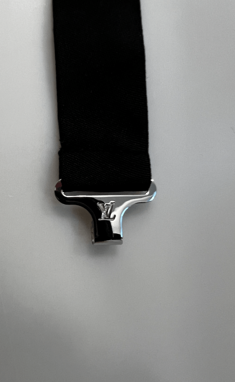 Louis Vuitton Louis Vuitton Bowtie Size ONE SIZE - 3 Thumbnail