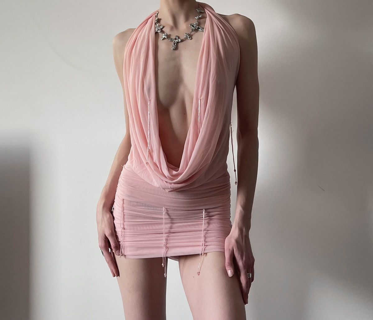 Other Pink mini dress open shoulders and back, hanging details Size XS / US 0-2 / IT 36-38 - 3 Thumbnail