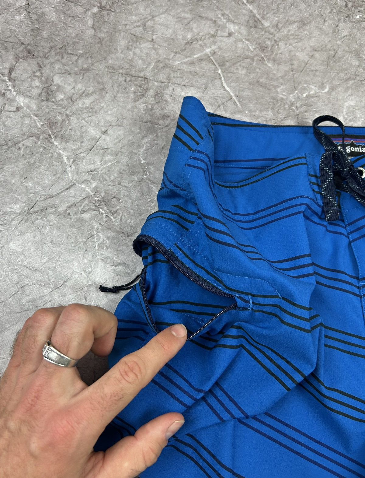 Patagonia Patagonia Shorts Blue Size 32 Size US 32 / EU 48 - 8 Thumbnail