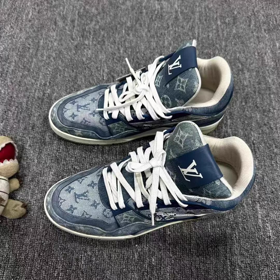 Louis Vuitton LV high-top denim monogram trainer 42.5 Size US 9.5 / EU 42-43 - 1 Thumbnail