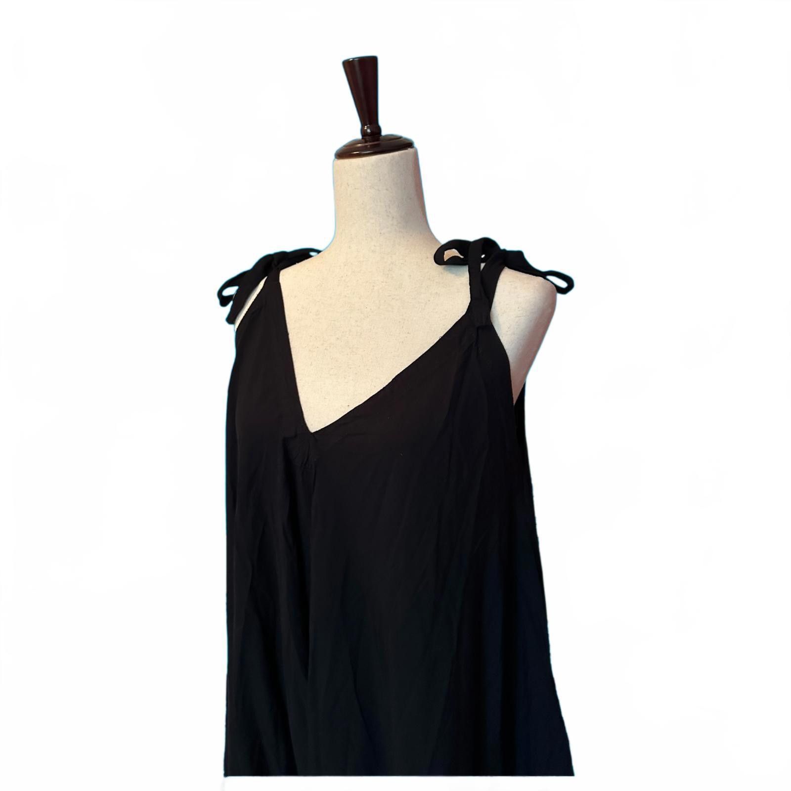 Other La Tropics Black Sleeveless Romper with Tie Shoulder Straps Size ONE SIZE - 2 Thumbnail