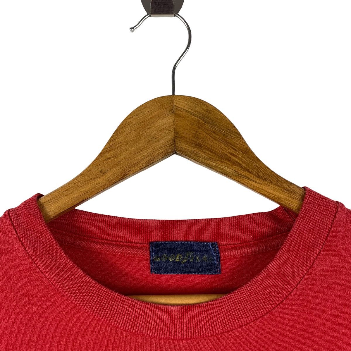 Japanese Brand Vintage GOODYEAR racing red tee Size US L / EU 52-54 / 3 - 5 Thumbnail