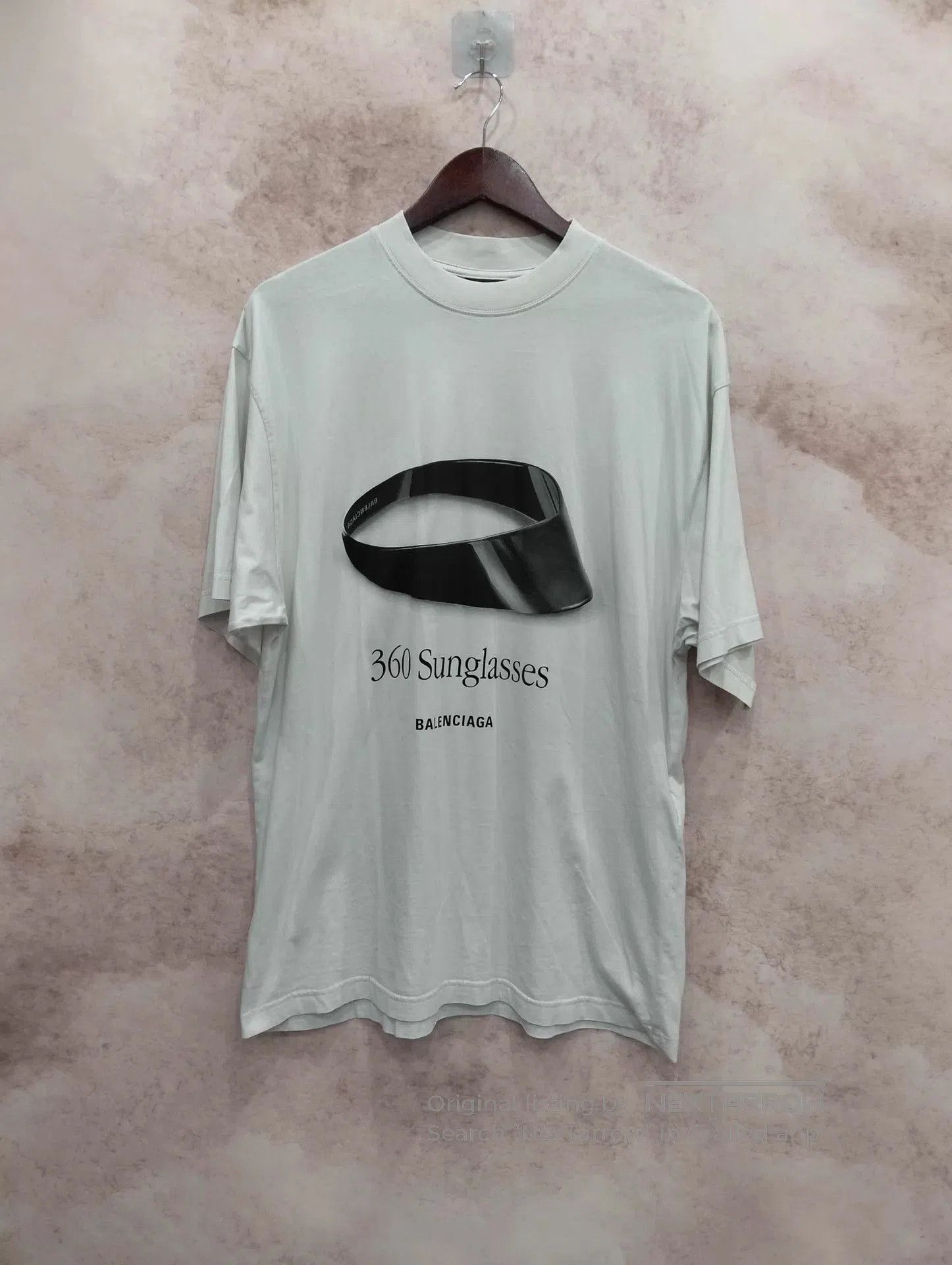 Balenciaga White 360 Sunglasses Graphic Short Sleeve T. Size US XS / EU 42 / 0 - 1 Thumbnail