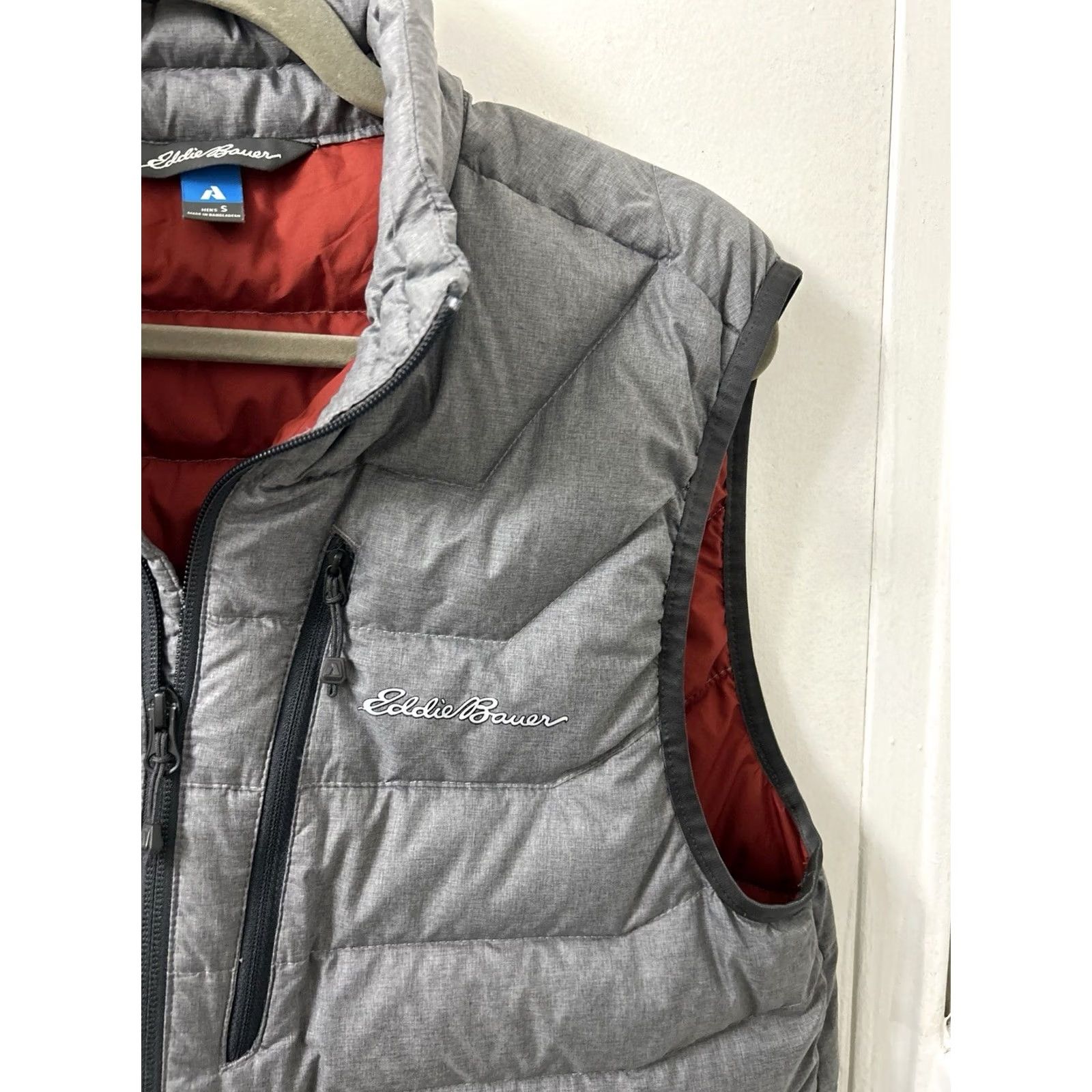 Eddie Bauer VINTAGE? No. Eddie Bauer First Ascent StormDown Vest Mens S Gray Full Zip 800 Down Puffer Jacket Style Outdoor Size US S / EU 44-46 / 1 - 4 Thumbnail