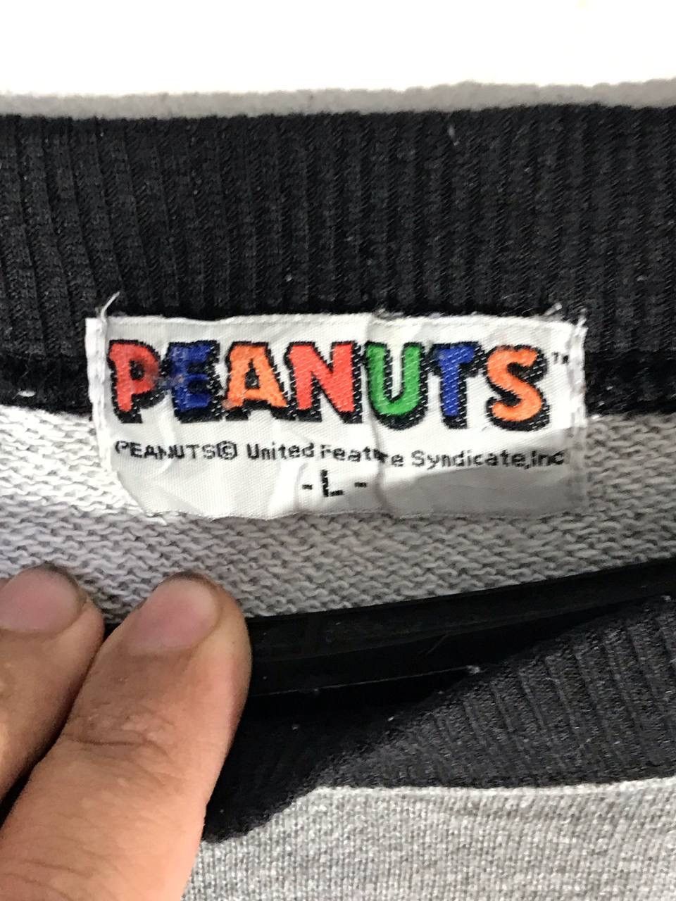 Vintage Vintage peanuts snoopy n linus Size US L / EU 52-54 / 3 - 5 Thumbnail