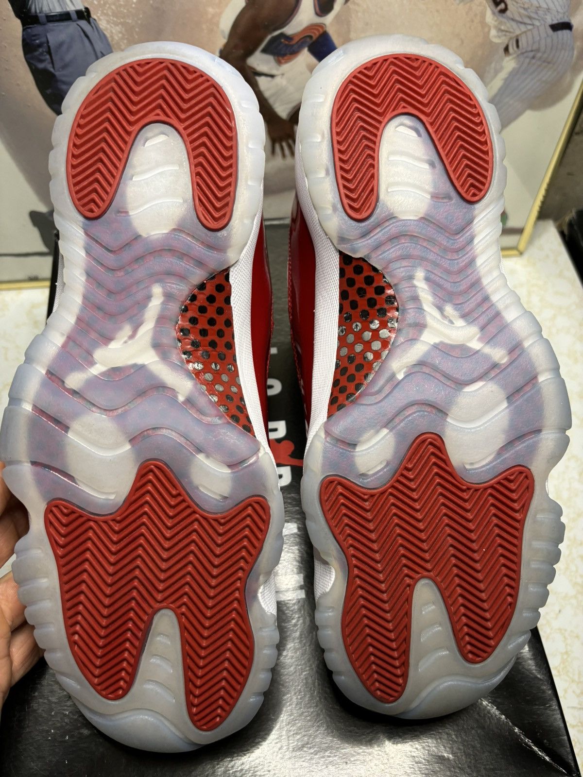 Jordan Brand Air Jordan 11 Retro Cherry Size US 10.5 / EU 43-44 - 4 Thumbnail