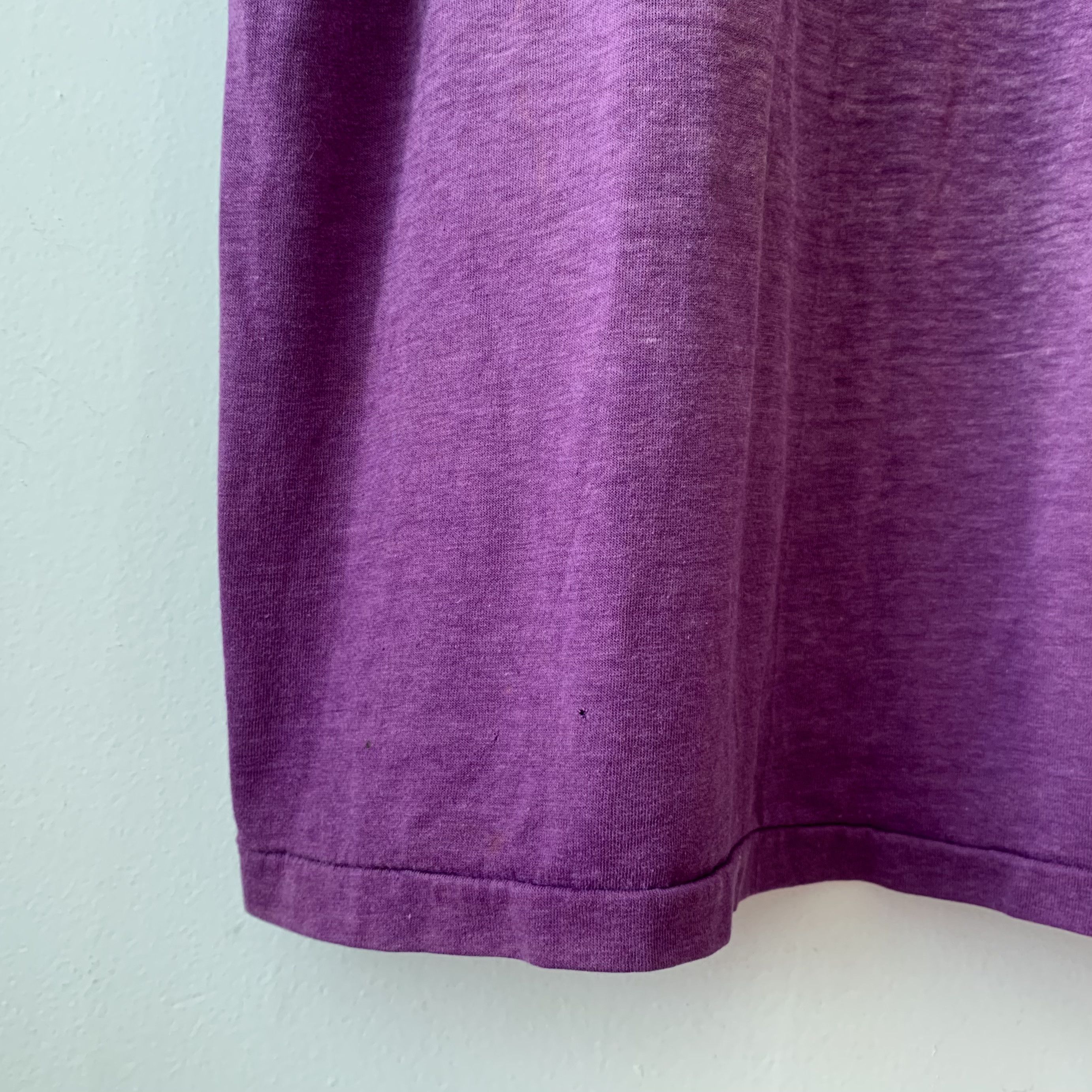 Other rare vintage 70s threadbare Amherst College tshirt Size US L / EU 52-54 / 3 - 6 Thumbnail
