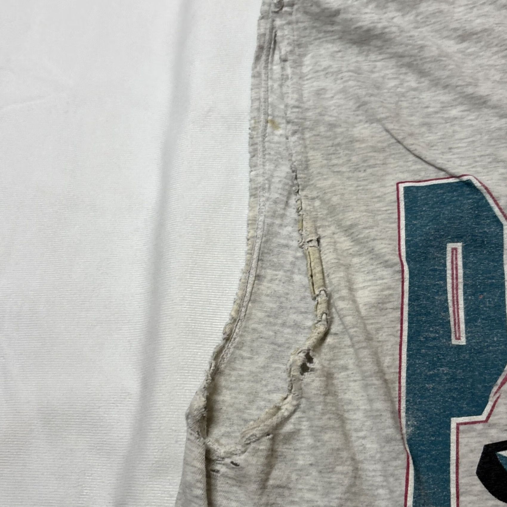 Logo 7 VINTAGE Logo 7 Detroit Pistons Thrasher Sleeveless T Shirt XL Gray Men's Distressed 1990s Sportswear Size US XL / EU 56 / 4 - 7 Thumbnail