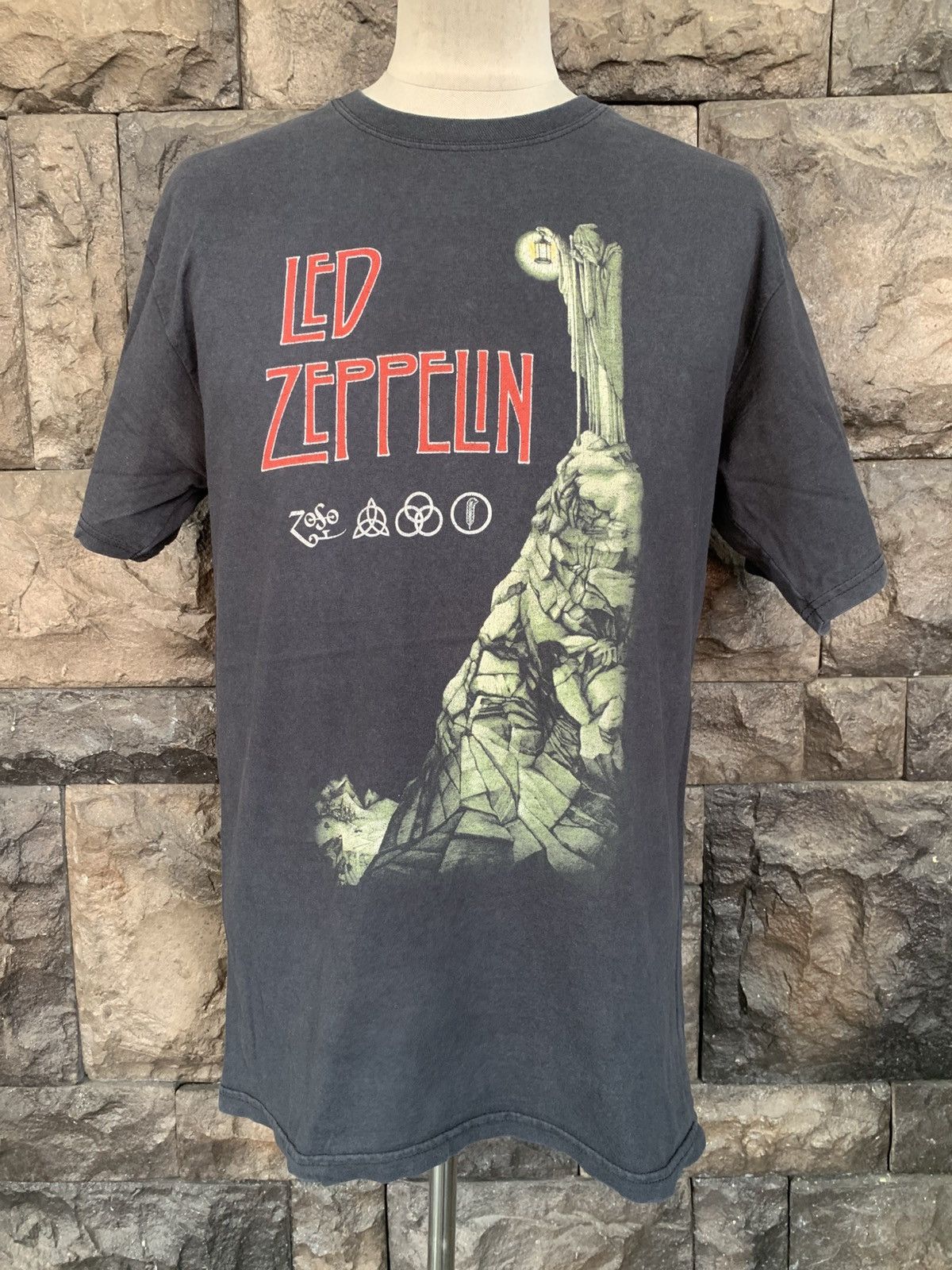 Led Zeppelin Vintage Led Zeppelin Rock Band T shirt Size US M / EU 48-50 / 2 - 1 Thumbnail