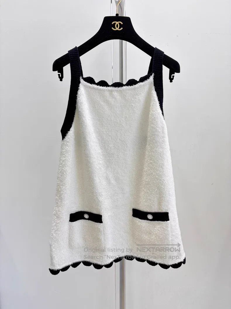 Chanel Chanel Black and white towel vest Size XS / US 0-2 / IT 36-38 - 1 Thumbnail