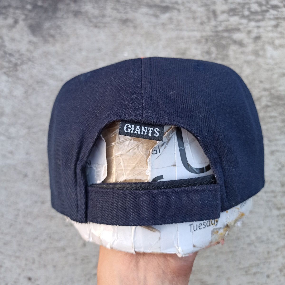 Vintage DS Vintage Yomiuri Giants Japanese Baseball Strap Back Hat Size ONE SIZE - 4 Thumbnail