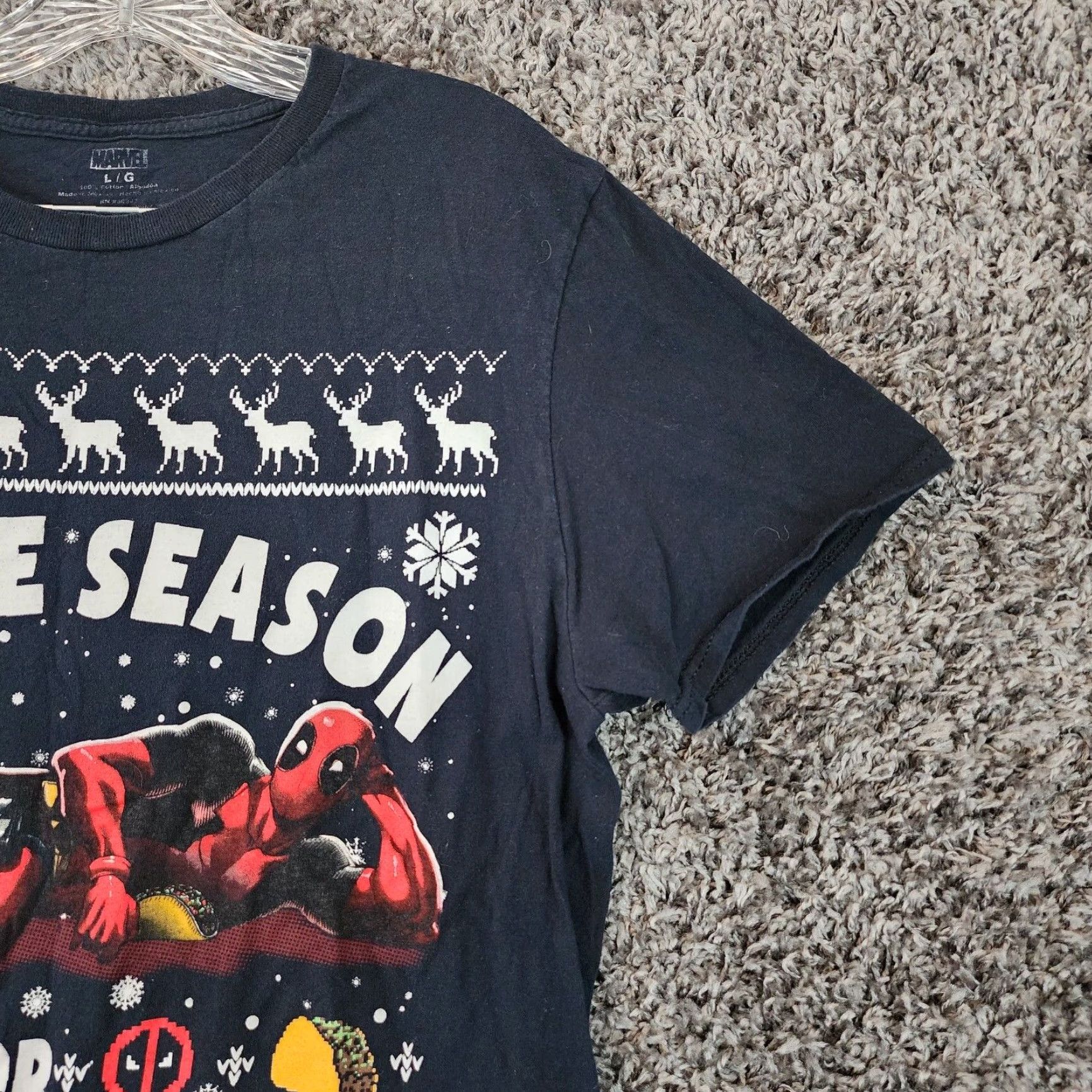 Vintage VINTAGE Marvel T-Shirt Men Short Sleeve Deadpool Holiday Graphic Tee Black Size L Size US 33 - 3 Thumbnail