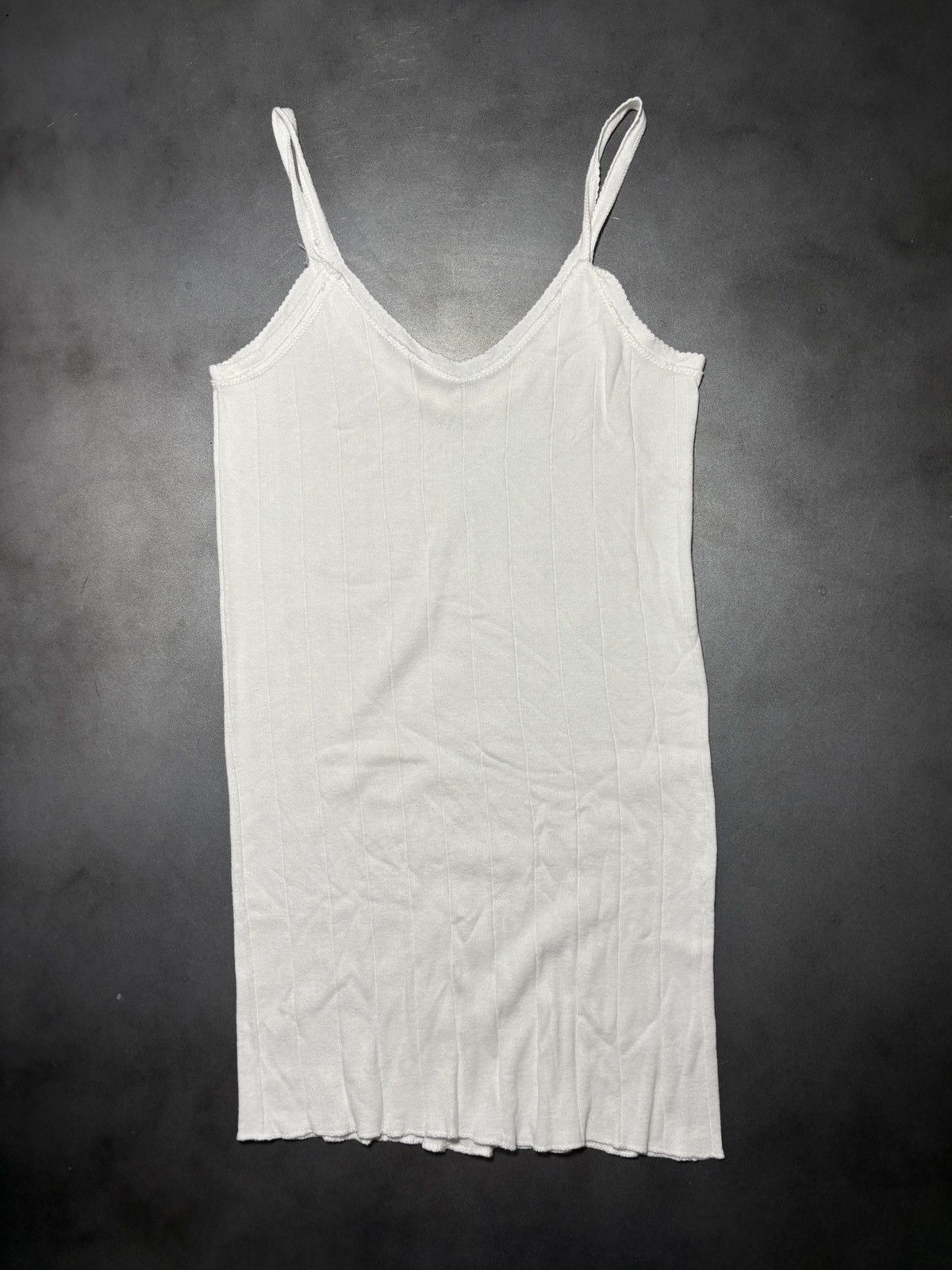 Vintage Y2K Vintage Tank Top Ribbed Thrashed 90s 2000s Sleeveless T Size S / US 4 / IT 40 - 9 Thumbnail