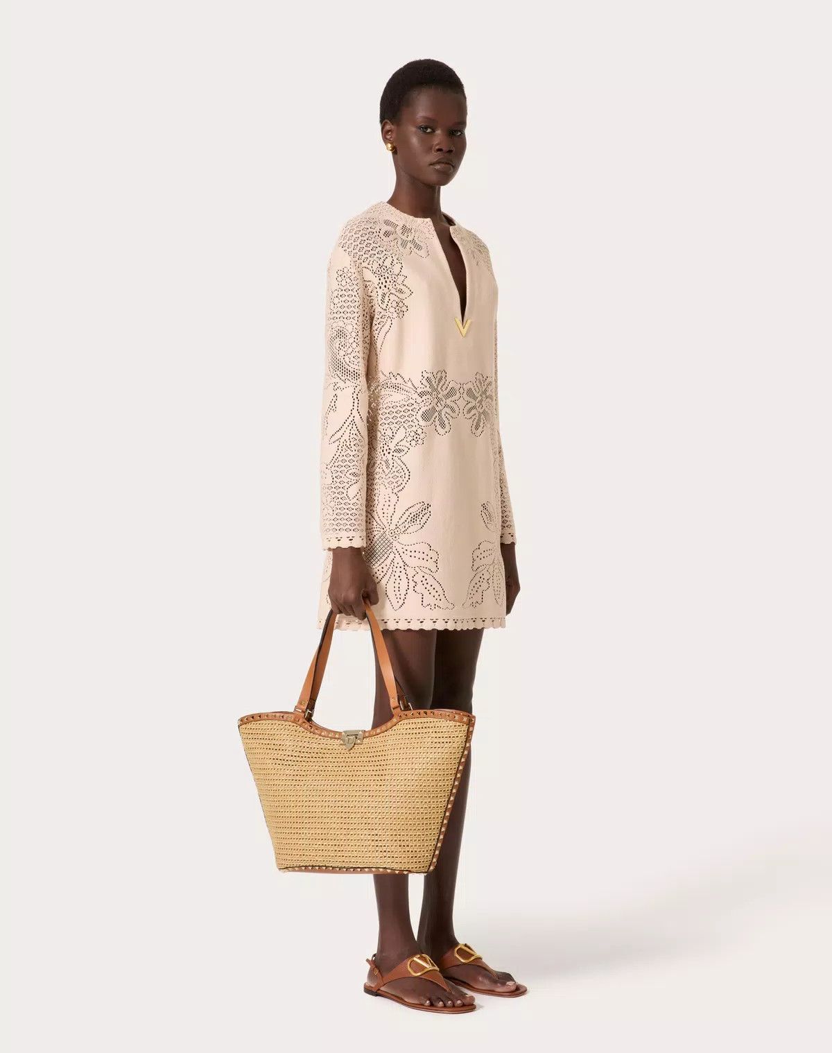 Valentino o1s1wg110625 Size: OS/Rockstud Woven Sopping Bag in Beige Size ONE SIZE - 8 Thumbnail