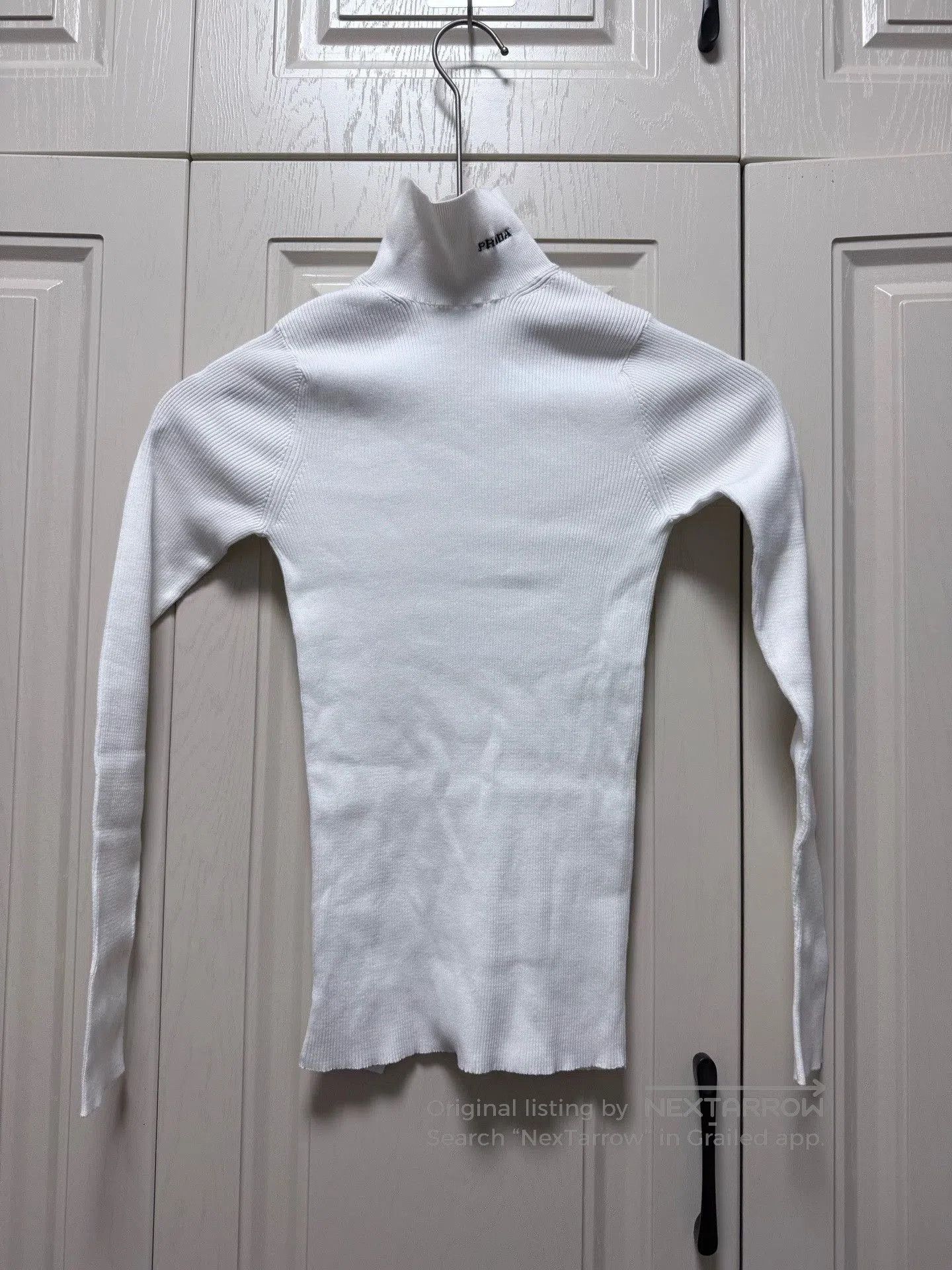Prada Prada Women's High Neck Logo Sweater. Size XS / US 0-2 / IT 36-38 - 1 Thumbnail