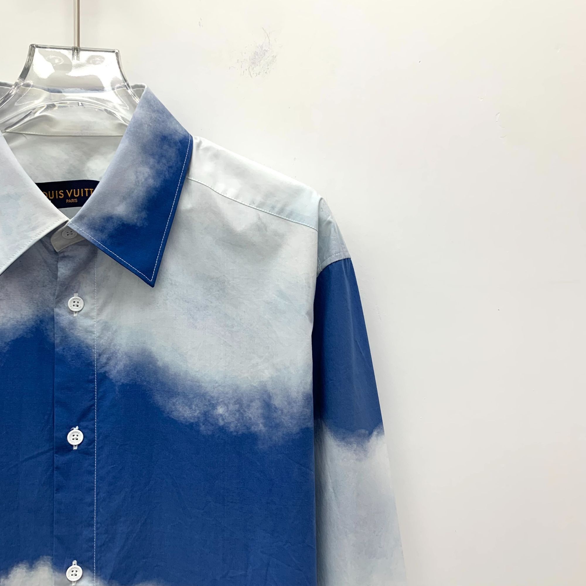 Louis Vuitton Louis Vuitton Sky & Cloud Print Cotton Long-Sleeve Shirt L M Size US L / EU 52-54 / 3 - 7 Thumbnail