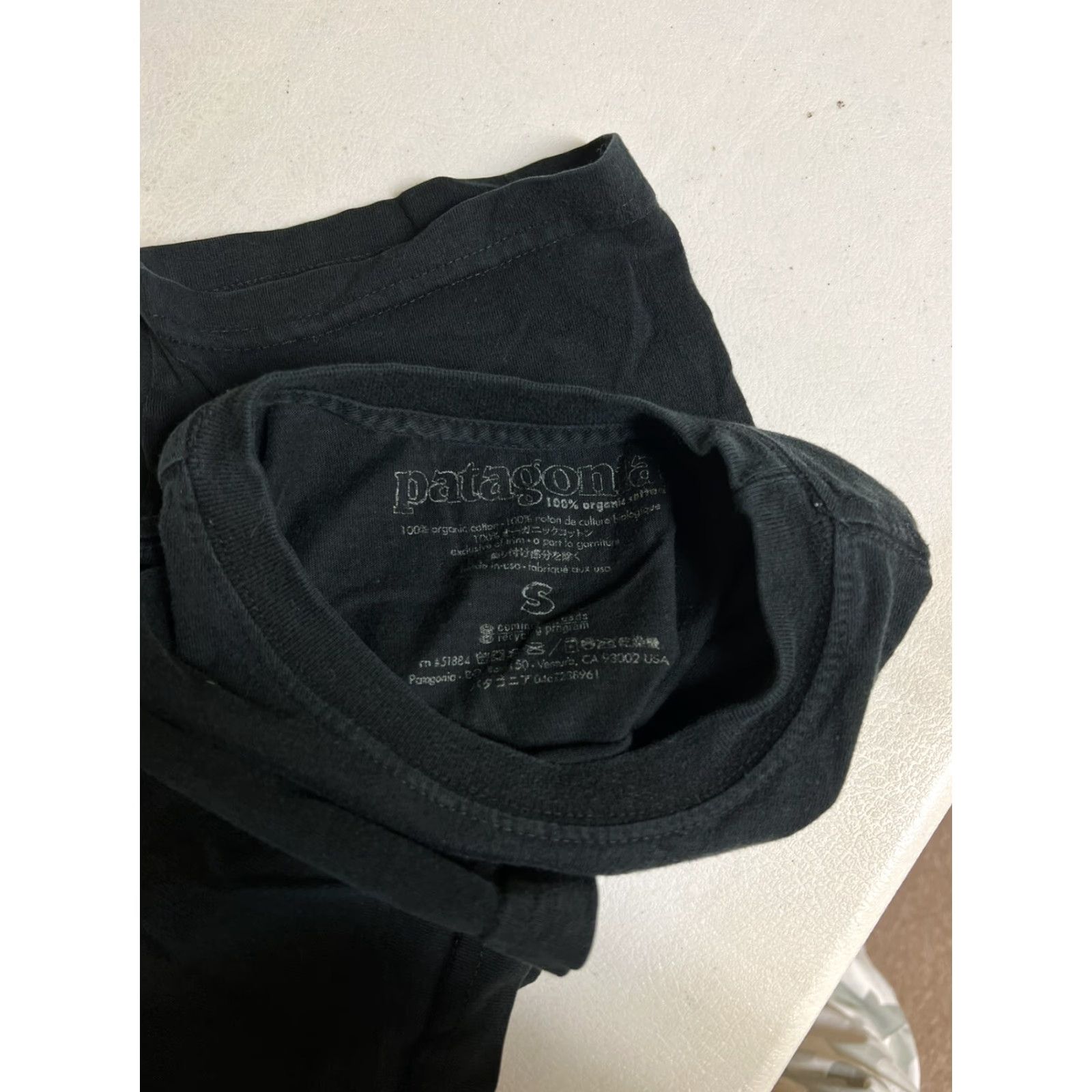 Patagonia Patagonia Kill Gas Pump Logo Tshirt Men S USA Organic Climate Change Promo RARE Shirt Size US S / EU 44-46 / 1 - 3 Thumbnail