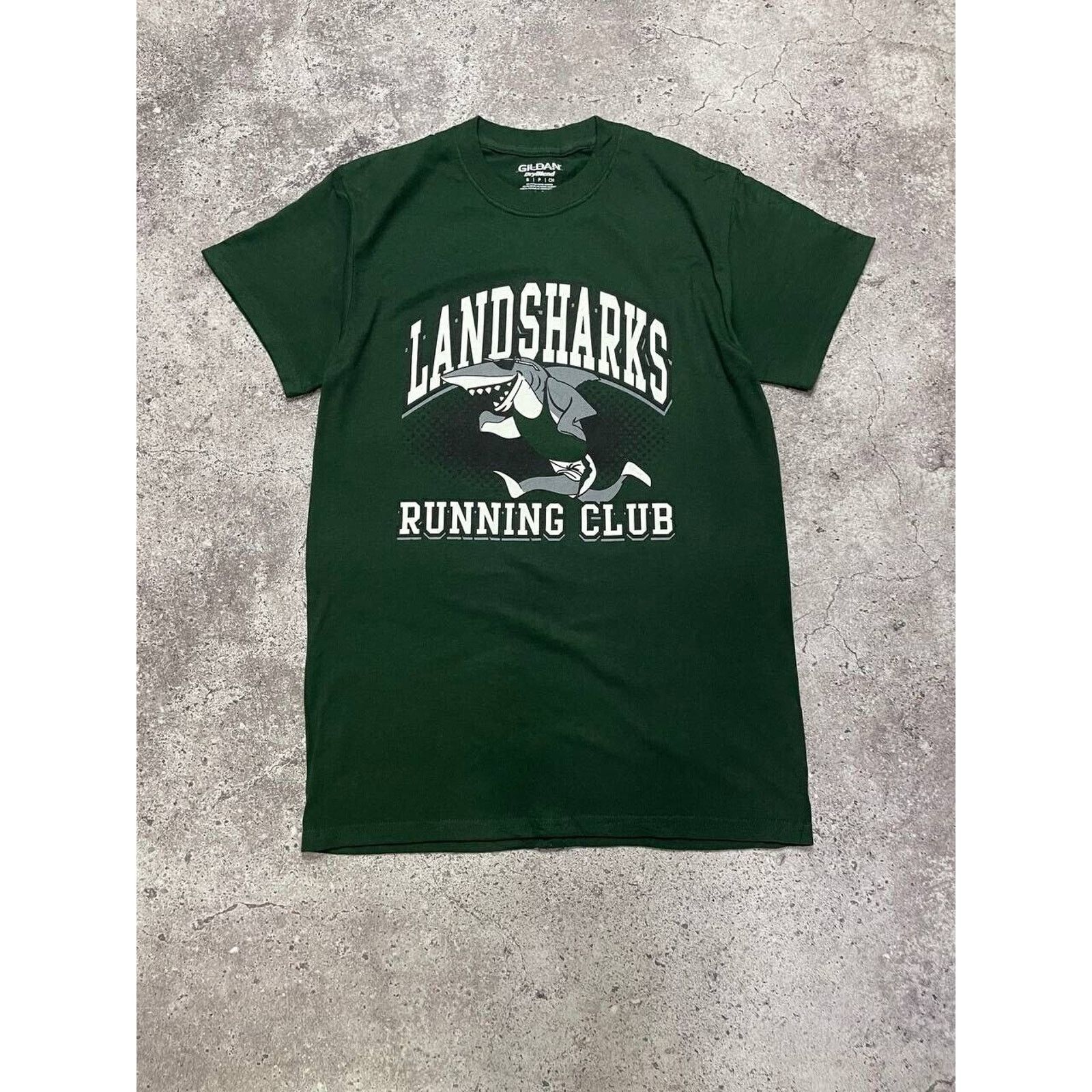 Gildan × Vintage Vintage Landsharks Running Club T-Shirt Green S Poly USA Size US S / EU 44-46 / 1 - 1 Thumbnail