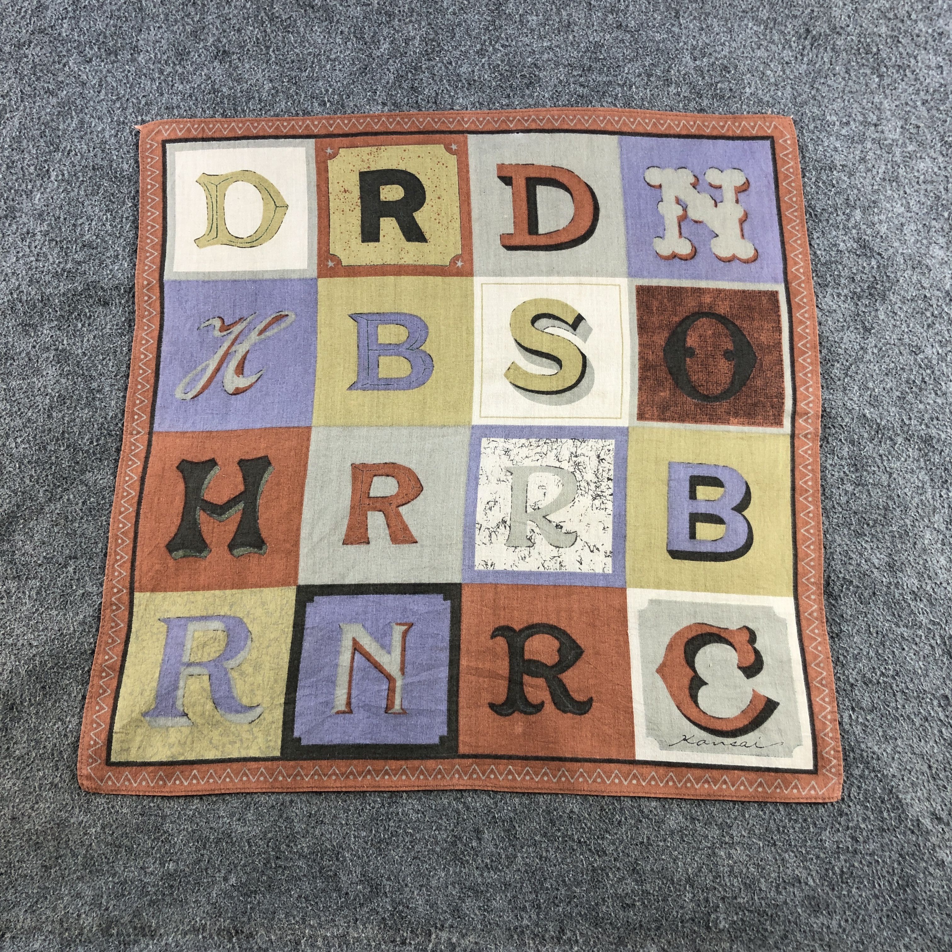 Kansai Yamamoto × Vintage Kansai Handkerchief Neckerchief Bandana H2489 Size ONE SIZE - 1 Thumbnail