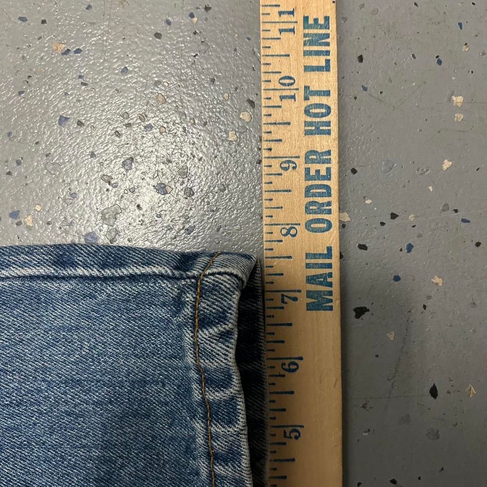 Levi's VTG Levi's 505 blue jeans Size US 31 - 7 Thumbnail