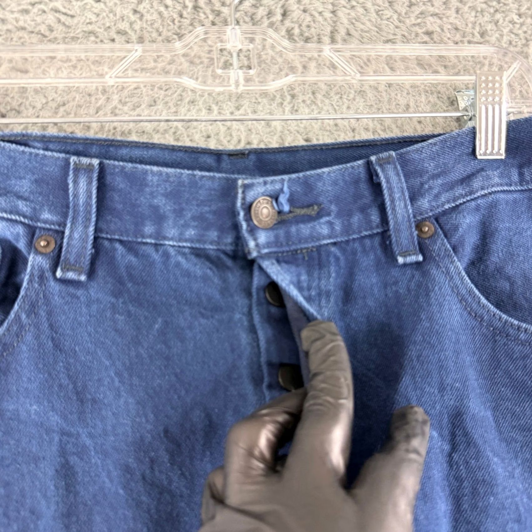 Levi's VINTAGE Levis 501 Original Fit Jeans Mens 36x30 Blue Straight Leg Button Fly Denim Size US 36 / EU 52 - 3 Thumbnail