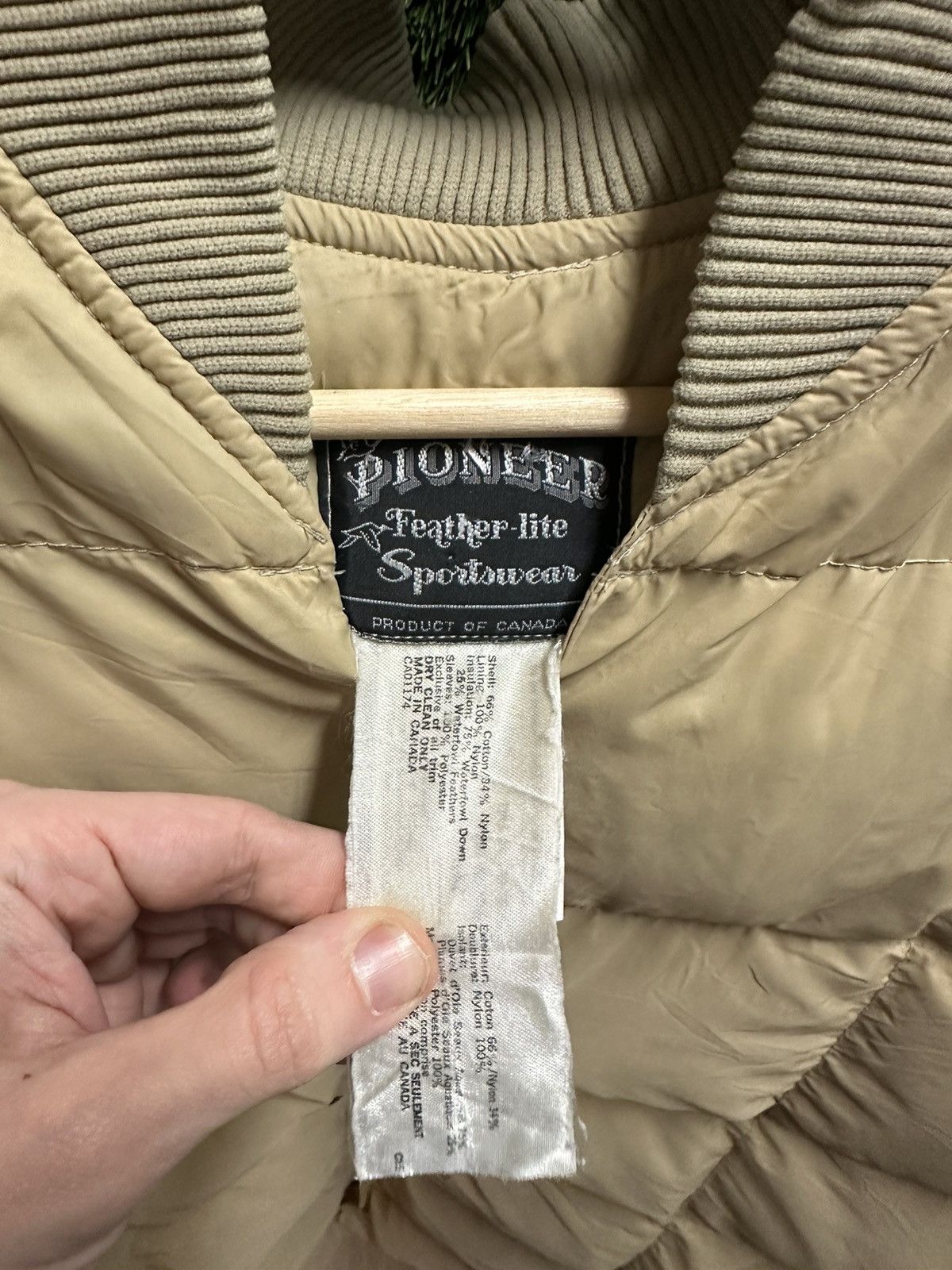 Vintage Vintage 1980s Pioneer Long Puffer Jacket Large Size US L / EU 52-54 / 3 - 3 Thumbnail