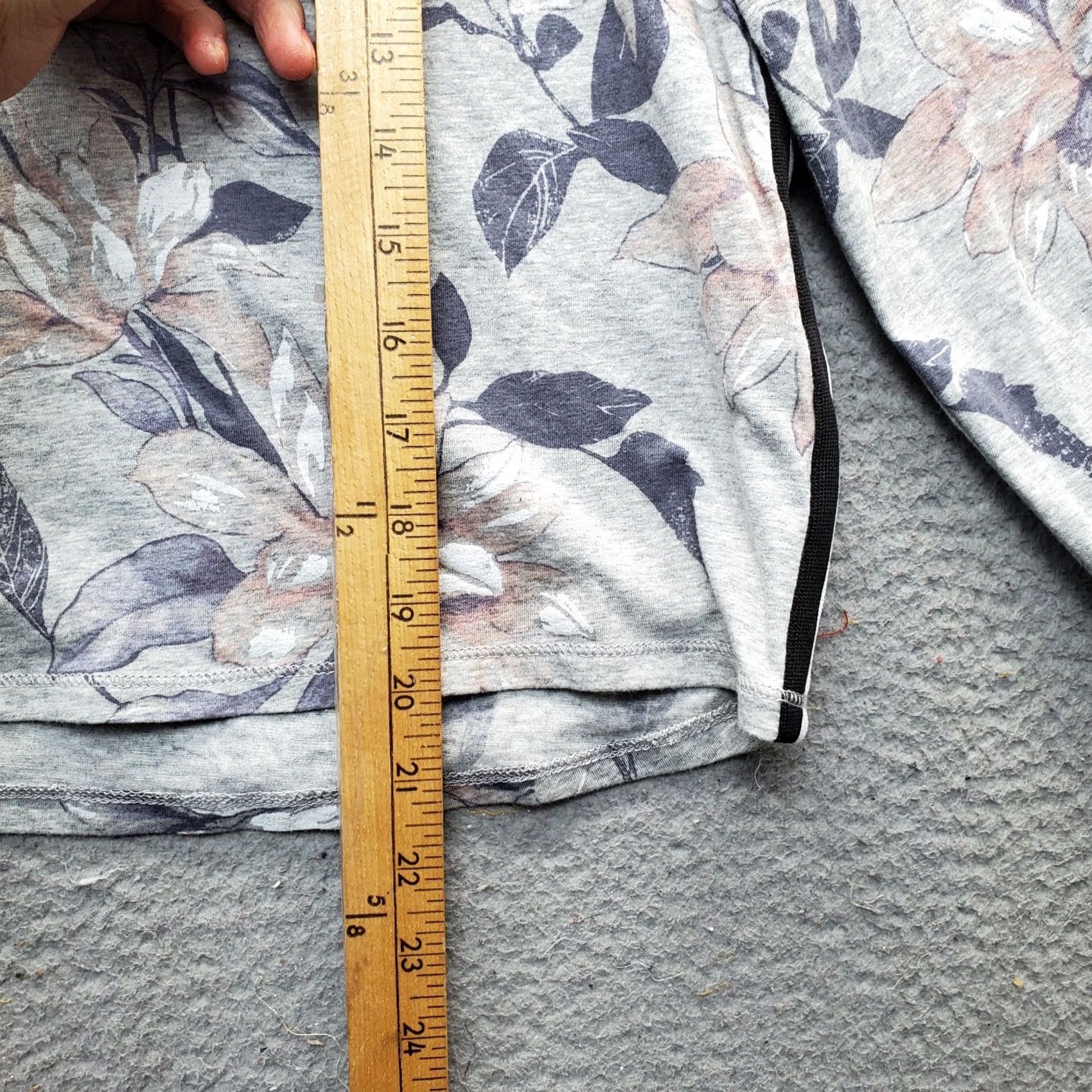 Calvin Klein Calvin Klein Womens Hoodie XS Multicolor Floral Cropped Stretch Pullover - Performance Outdoor Shirt Pullover, Casual Fit Size XS / US 0-2 / IT 36-38 - 5 Thumbnail