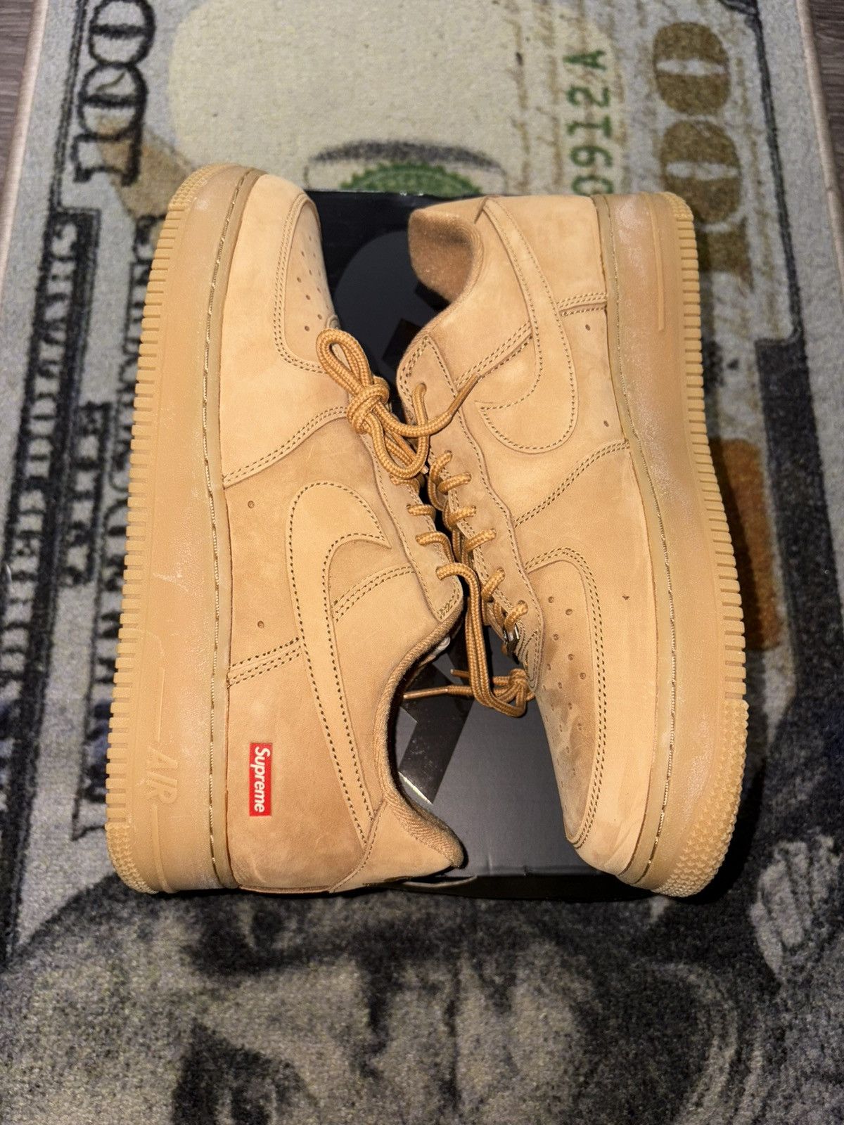 Nike × Supreme Supreme Nike Air Force 1 Low SP Wheat Size US 10.5 / EU 43-44 - 1 Thumbnail