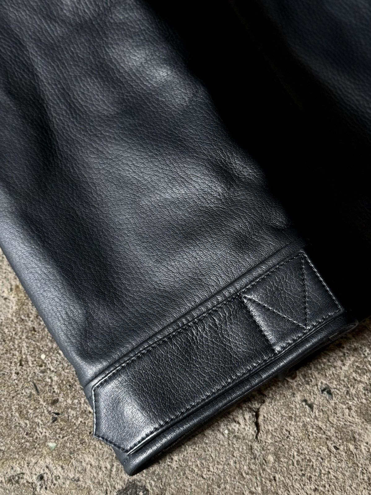 Louis Vuitton Louis Vuitton - 2019 - Satellite Patch - Lambskin Leather Size US L / EU 52-54 / 3 - 7 Thumbnail