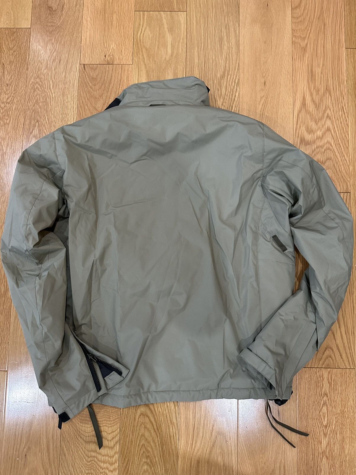 Acronym Acronym J68-PL Size US M / EU 48-50 / 2 - 4 Thumbnail
