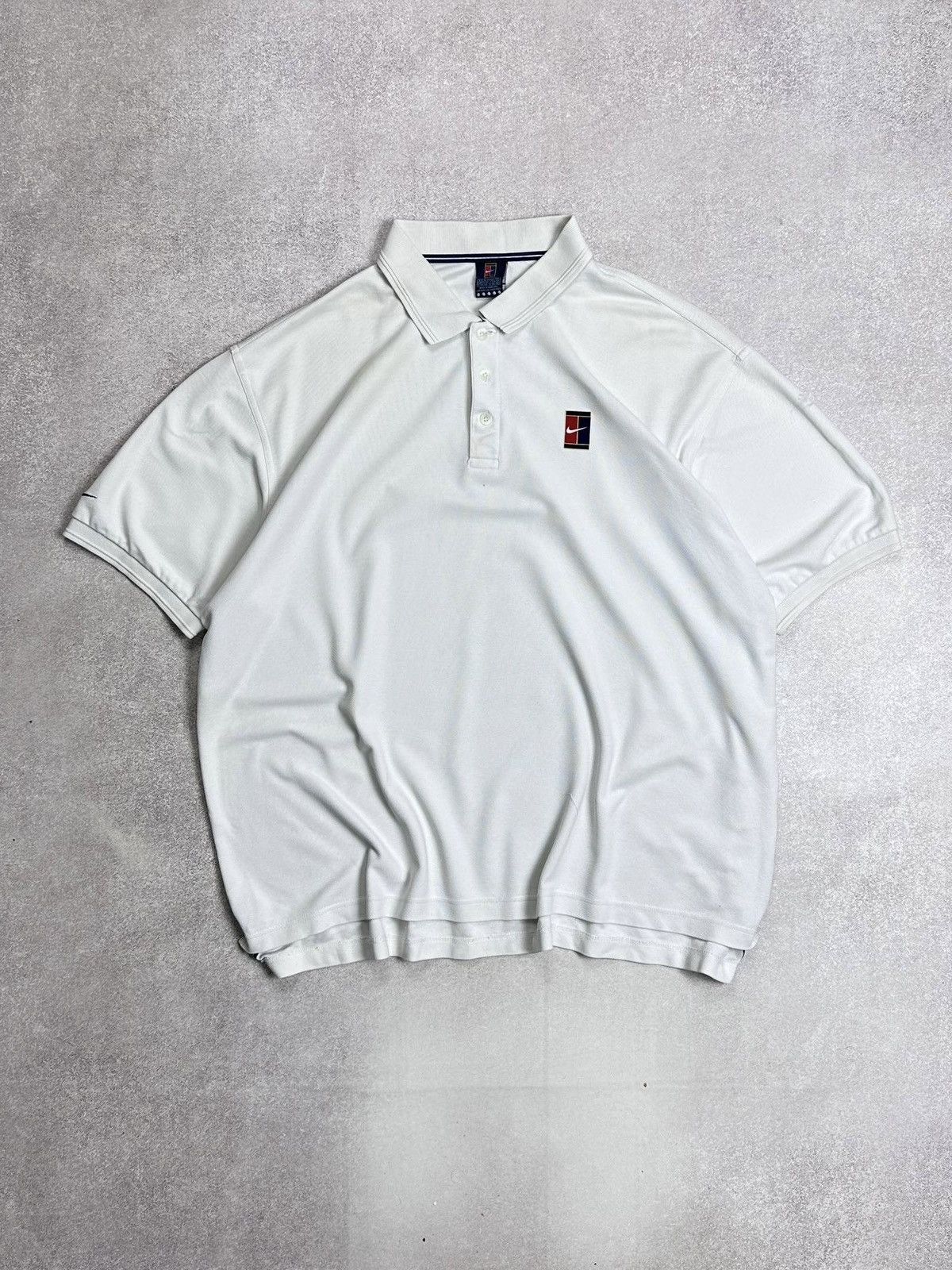 Nike Vintage Nike Challenge Court Andre Agassi Polo Tennis Shirt Size US XL / EU 56 / 4 - 1 Thumbnail