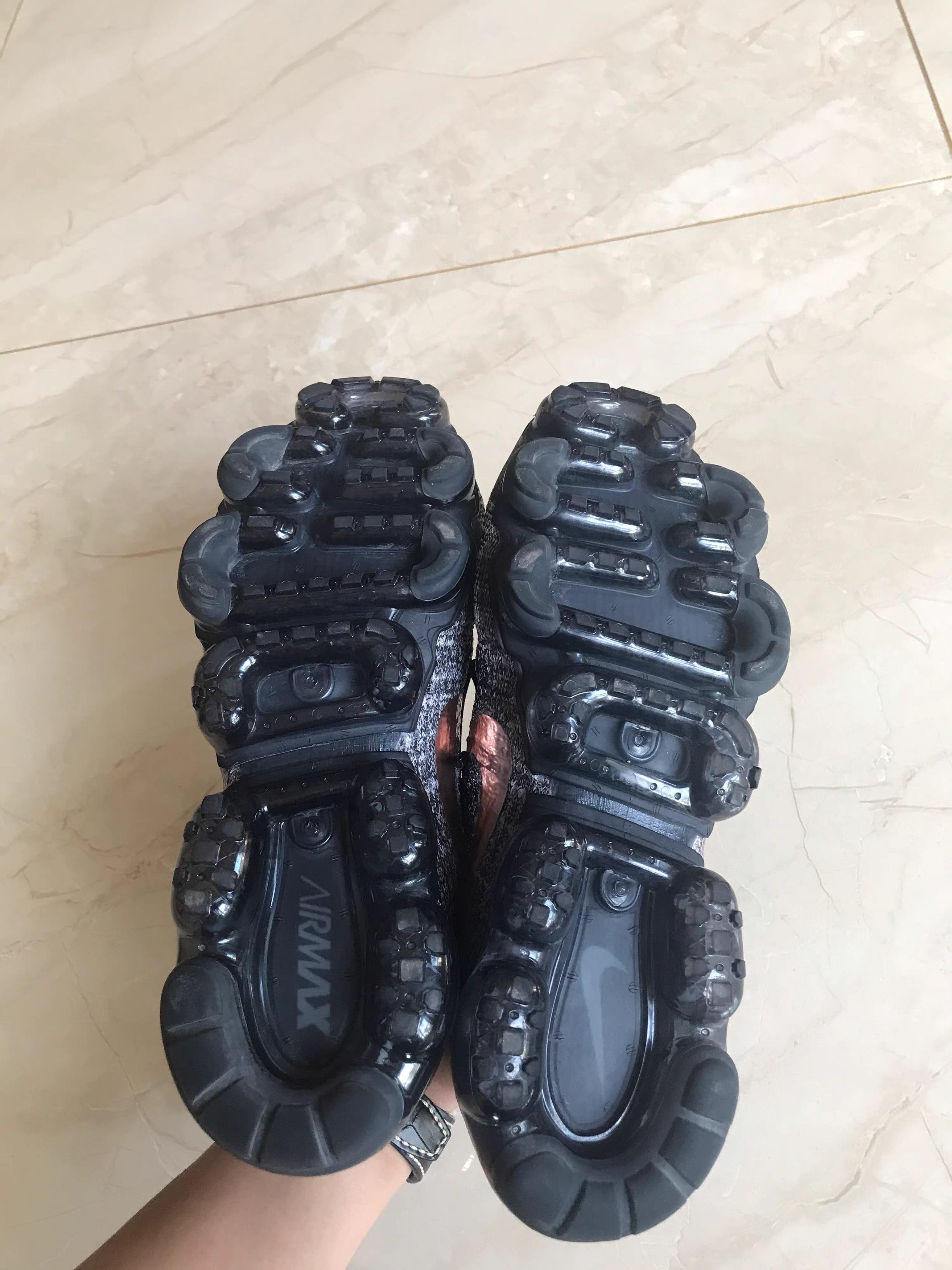 Nike Nike Air VaporMax Running Shoes K17 Size US 11 / EU 44 - 5 Thumbnail