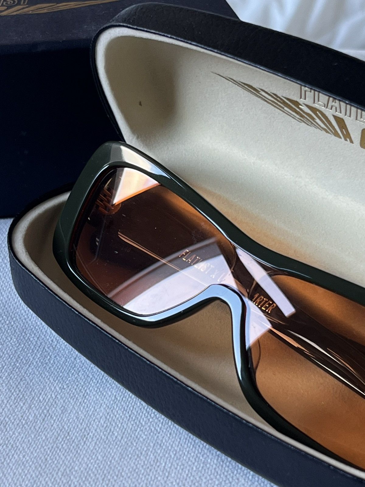 FLATLIST Eyewear Veneda Carter x Flatlist Green Disco Sunglasses Size ONE SIZE - 1 Thumbnail